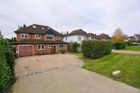 6 bedroom detached house for sale, Rowlands Avenue, Hatch End