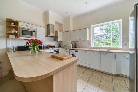 2 bedroom apartment for sale, Upton's Garden, Whitminster Gloucester GL2