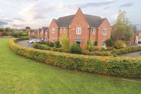 5 bedroom detached house to rent, Phoenix Rise, Market Drayton TF9