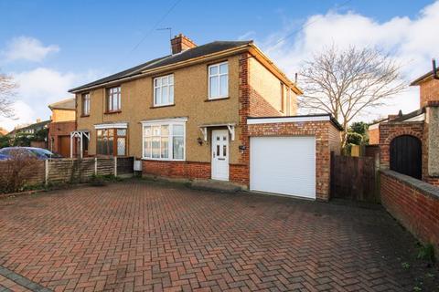 3 bedroom semi-detached house for sale, Drove Road, Biggleswade SG18