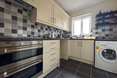 2 bedroom end of terrace house for sale, Watling Street, Leighton Buzzard LU7