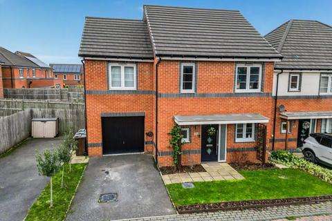 3 bedroom detached house for sale, Garrison View, Pontefract WF8