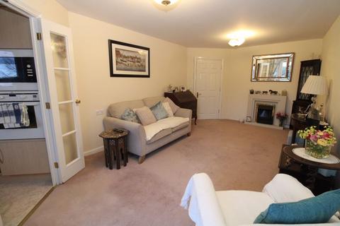 2 bedroom retirement property for sale, Shortmead Street, Biggleswade SG18