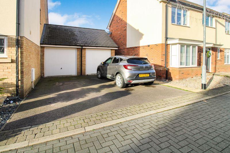 Garage &amp; Driveway