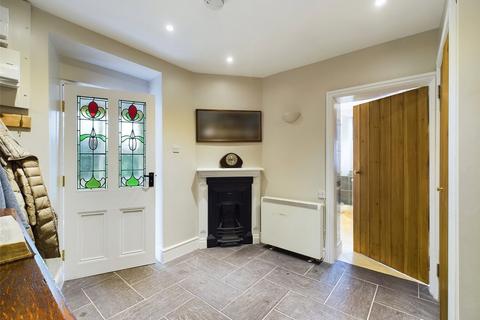 undefined, Abergwyngregyn, Llanfairfechan, Gwynedd, LL33