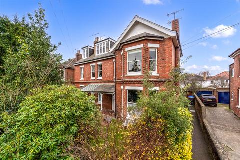 Chaucer Road, Worthing, West Sussex, BN11