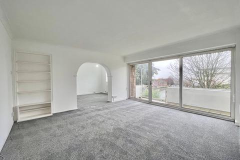 2 bedroom apartment for sale, Upper Sea Road, Bexhill-on-Sea, TN40