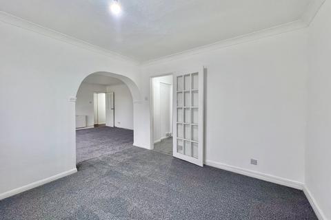 2 bedroom apartment for sale, Upper Sea Road, Bexhill-on-Sea, TN40