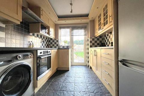 3 bedroom terraced house for sale, Bideford Gardens, New Bedford Road Area, Luton, Bedfordshire, LU3 1UE