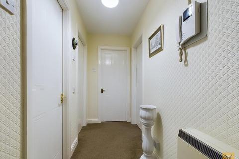 2 bedroom flat for sale, Hazel Grove, Stockport SK7