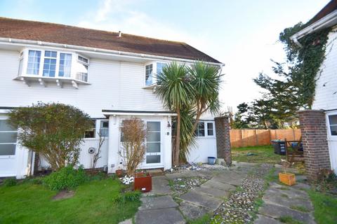 3 bedroom end of terrace house to rent, Towers Garden, Havant PO9