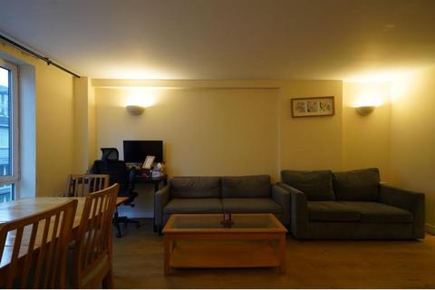 2 bedroom flat for sale, Long Lane, SE1