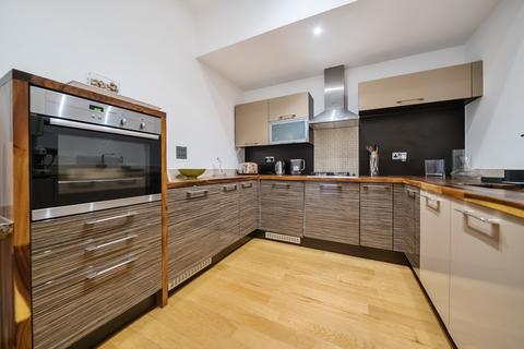 2 bedroom apartment for sale, Widmore Road, Bromley