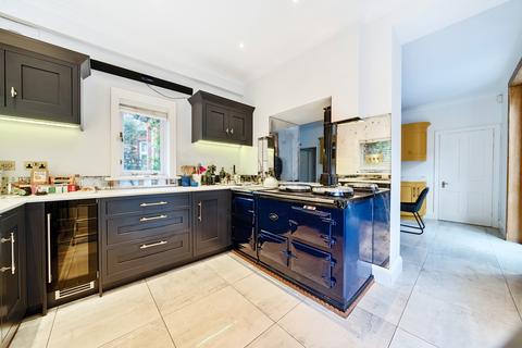 undefined, Kings Avenue, Bromley