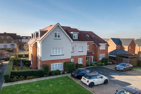 2 bedroom apartment for sale, Crayford Mead, Warfield, Bracknell