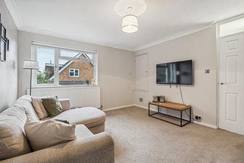 1 bedroom maisonette for sale, Clearbrook Close, High Wycombe, Buckinghamshire, HP13