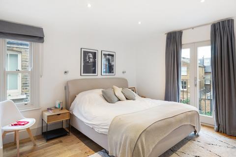 69 Wandsworth Bridge Road, London, SW6 2TB