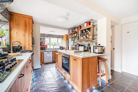 5 bedroom detached house for sale, Oak Tree Cottage, Evesbatch, Worcester, Herefordshire, WR6 5BE