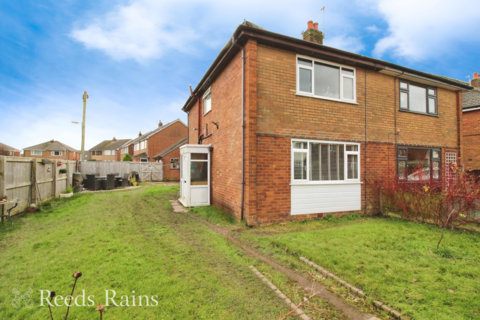 3 bedroom semi-detached house for sale, Balmoral Road, Chorley PR7