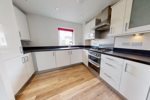 2 bedroom semi-detached house for sale, Kingfisher Road, Bristol BS20