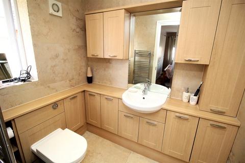 2 Windsor Court, Dunsville, Doncaster, DN7 4QE