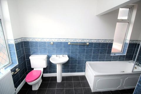 2 bedroom terraced house for sale, King Edward Road, South Yorkshire DN4