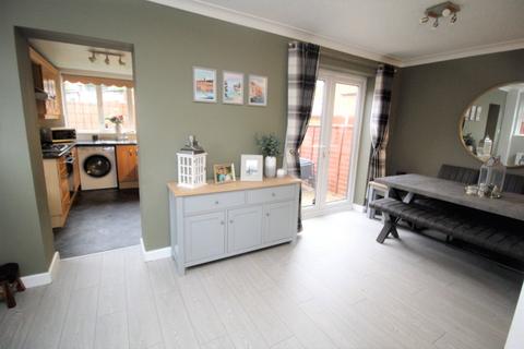 2 bedroom semi-detached house for sale, Rowena Drive, South Yorkshire DN5