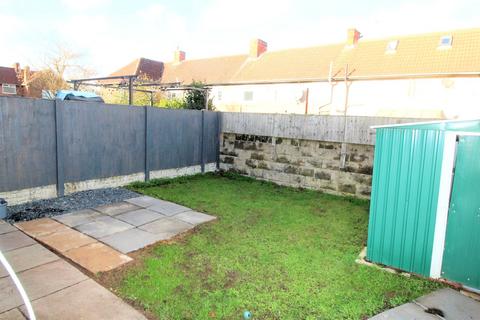 4 Hutton Court, Armthorpe, Doncaster, DN3 2BJ
