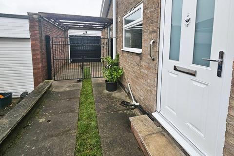 2 bedroom bungalow for sale, Bruncroft Close, South Yorkshire DN4