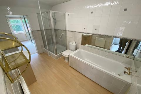 86 Crompton Avenue, Sprotbrough, Doncaster, DN5 8EE