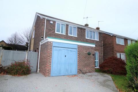 4 bedroom detached house for sale, Field House Road, Doncaster DN5