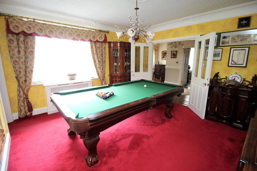 Snooker Room