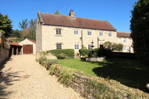 5 bedroom detached house for sale, No Road, Doncaster DN6