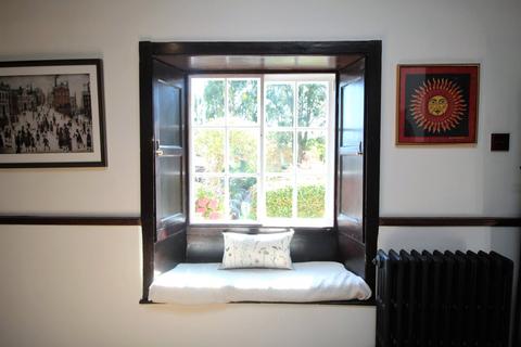 Manor House No Road, Campsall, Doncaster, DN6 9AQ
