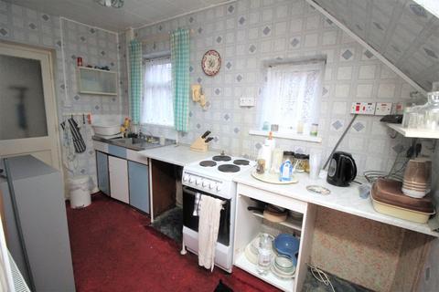 3 bedroom semi-detached house for sale, Long Edge Lane, South Yorkshire DN5