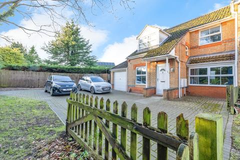 3 bedroom semi-detached house for sale, Cornflower Way, Lincoln LN6