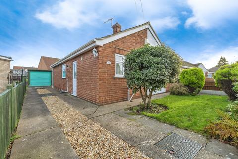 2 bedroom bungalow for sale, St. Hughs Drive, Lincoln LN6