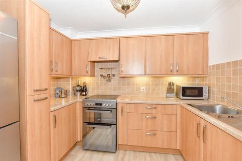 1 bedroom apartment for sale, Granada Road, Southsea, Hampshire