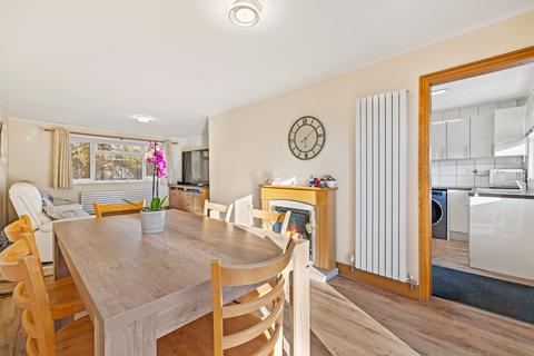 4 bedroom house for sale, Rochester Walk, Reigate RH2