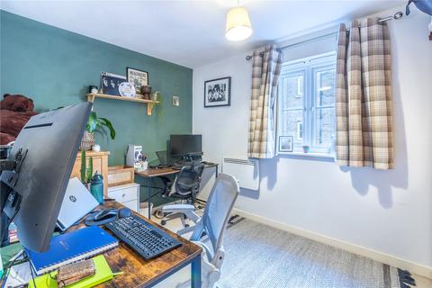 43 Dickinsons Fields, Bristol, BS3 5BG
