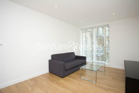 2 bedroom apartment to rent, Seven Sea Gardens,  Canary Wharf E3