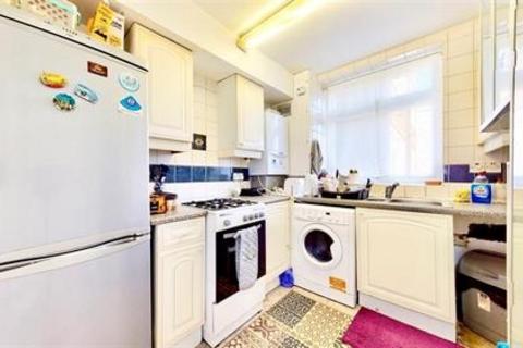 2 bedroom property for sale, Parkside, Hamilton Road, London W5 2EG