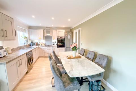 9 Digby Way, Thorpe-le-soken, Clacton-on-sea, CO16 0DQ