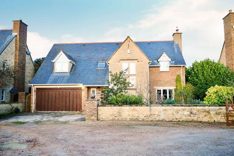 4 bedroom detached house for sale, Abingdon Road, Witney OX29