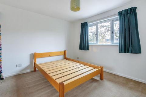 1 bedroom semi-detached house to rent, St. Pauls Terrace, London, SE17