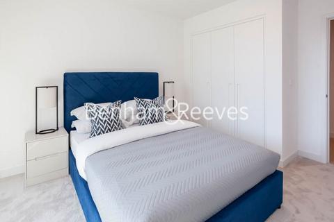 1 bedroom apartment to rent, John Cabot House,  Clippers Street E16