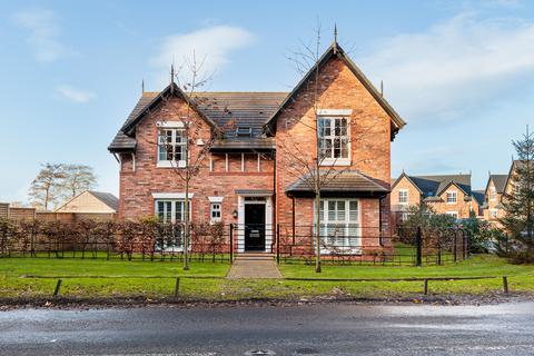 4 bedroom detached house for sale, Middlewich Road, Lower Peover, WA16