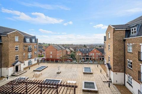 36 Brook Square, London, SE18 4NB