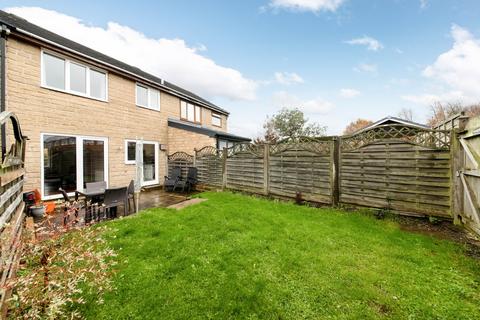 3 bedroom townhouse for sale, Cotswold Mews, Kirkburton, HD8