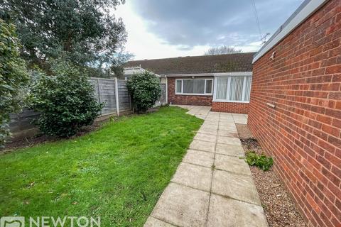 2 bedroom bungalow for sale, West Walk , Retford DN22